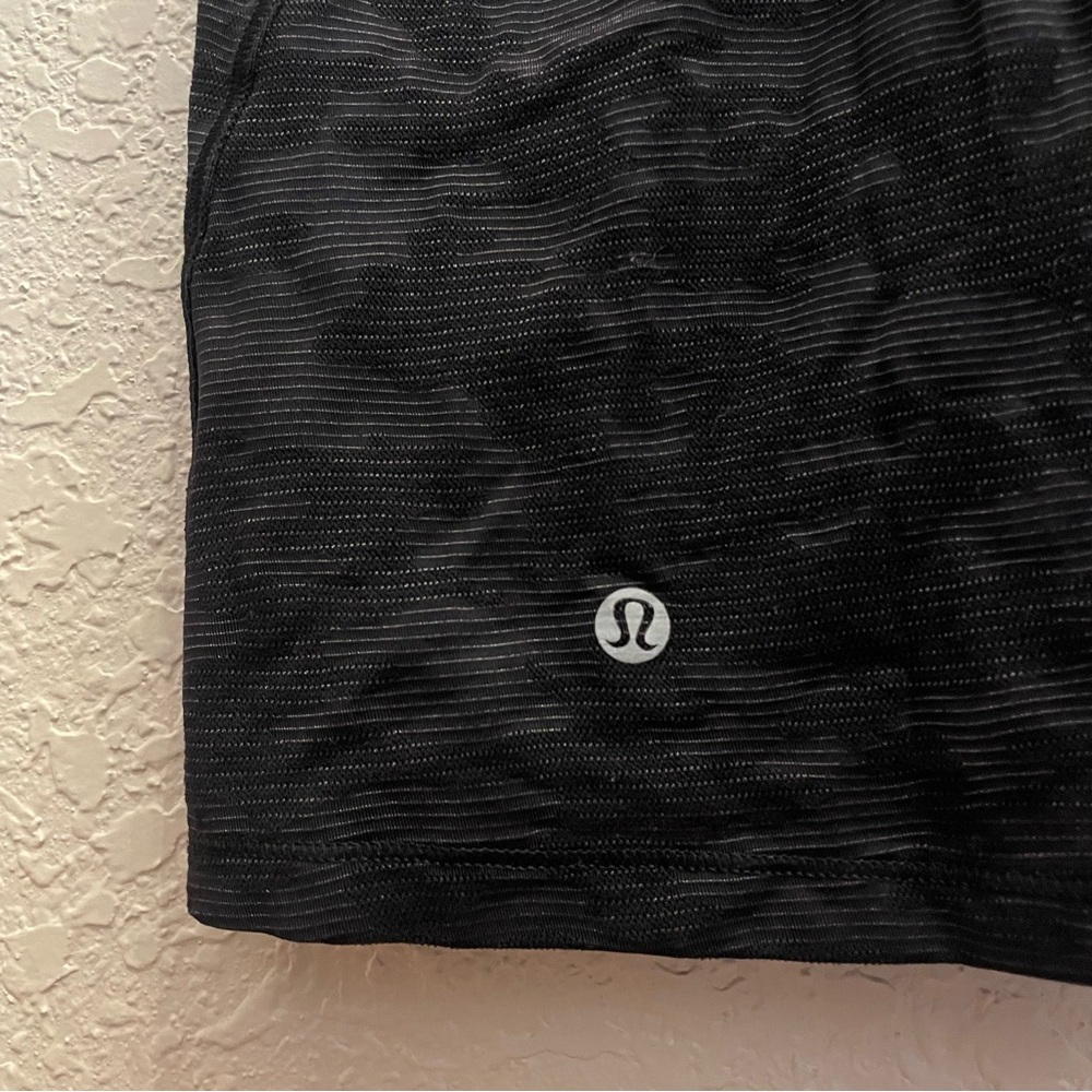 Lululemon Miles Ahead Tank (Camo) Black - Picture 8 of 9